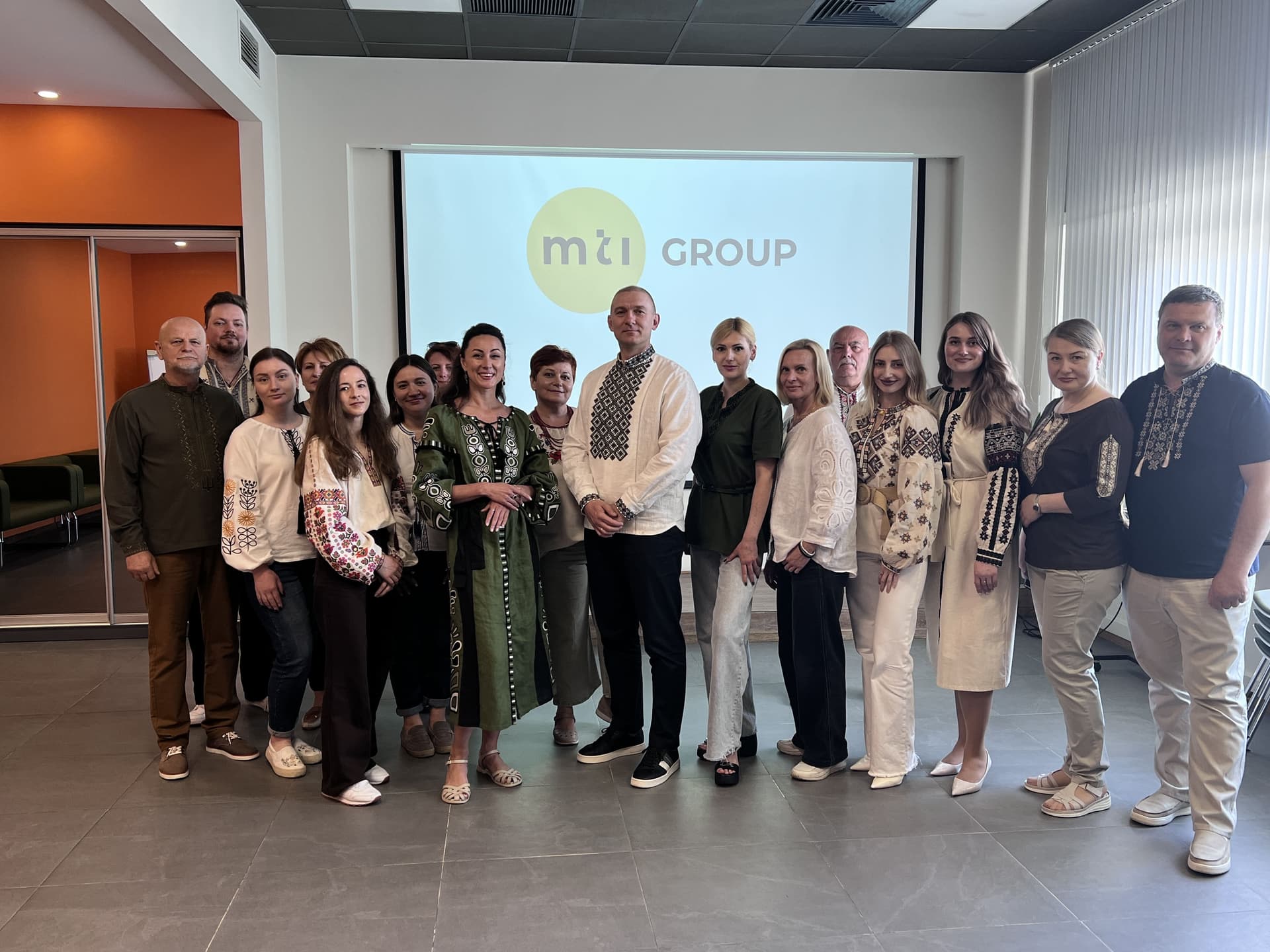 Красиві люди Групи компаній MTI Group у чарівних вишиванках. Зі святом! 

